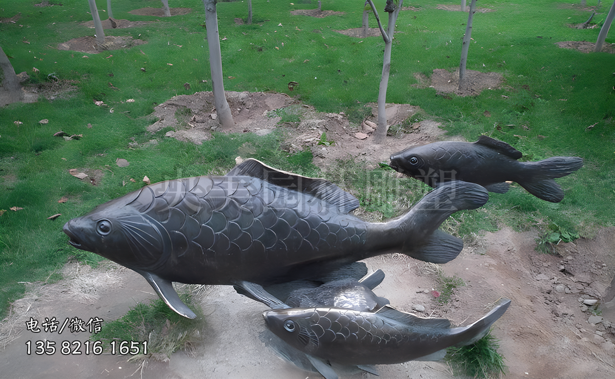 鑄銅鯉魚雕塑擺件