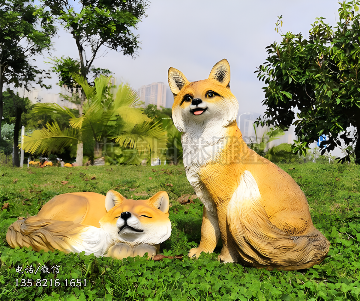 玻璃鋼仿真狐貍雕塑