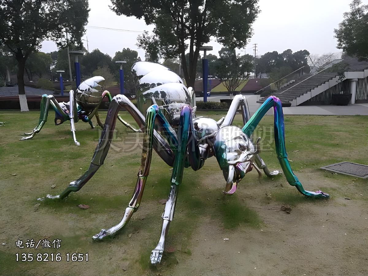 不銹鋼噴鍍螞蟻雕塑