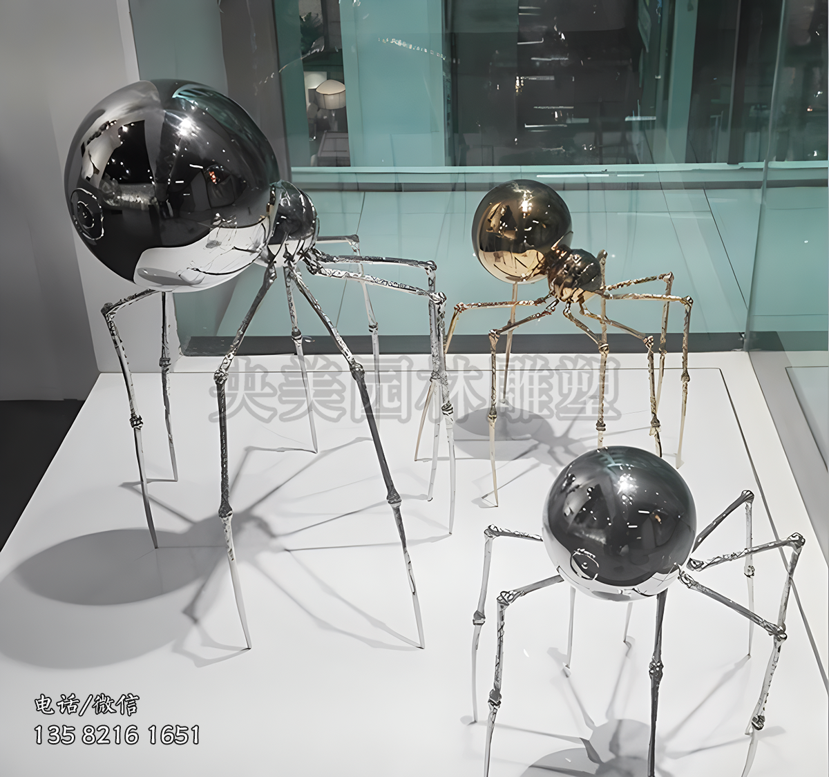 鏡面創(chuàng)意不銹鋼蜘蛛雕塑擺件