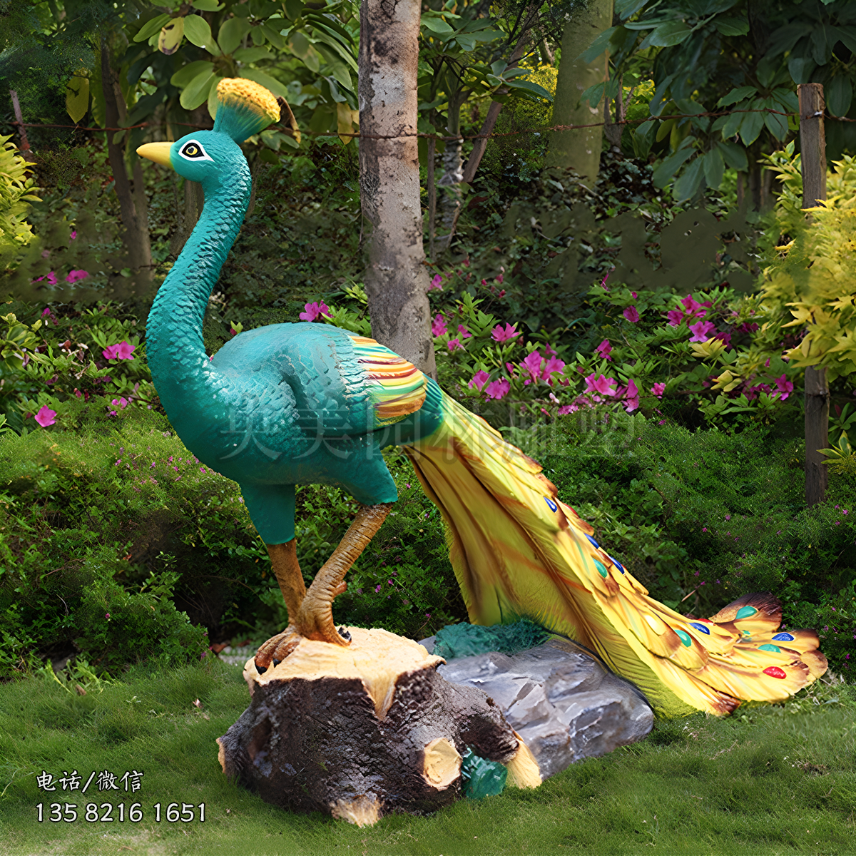玻璃鋼孔雀仿真雕塑