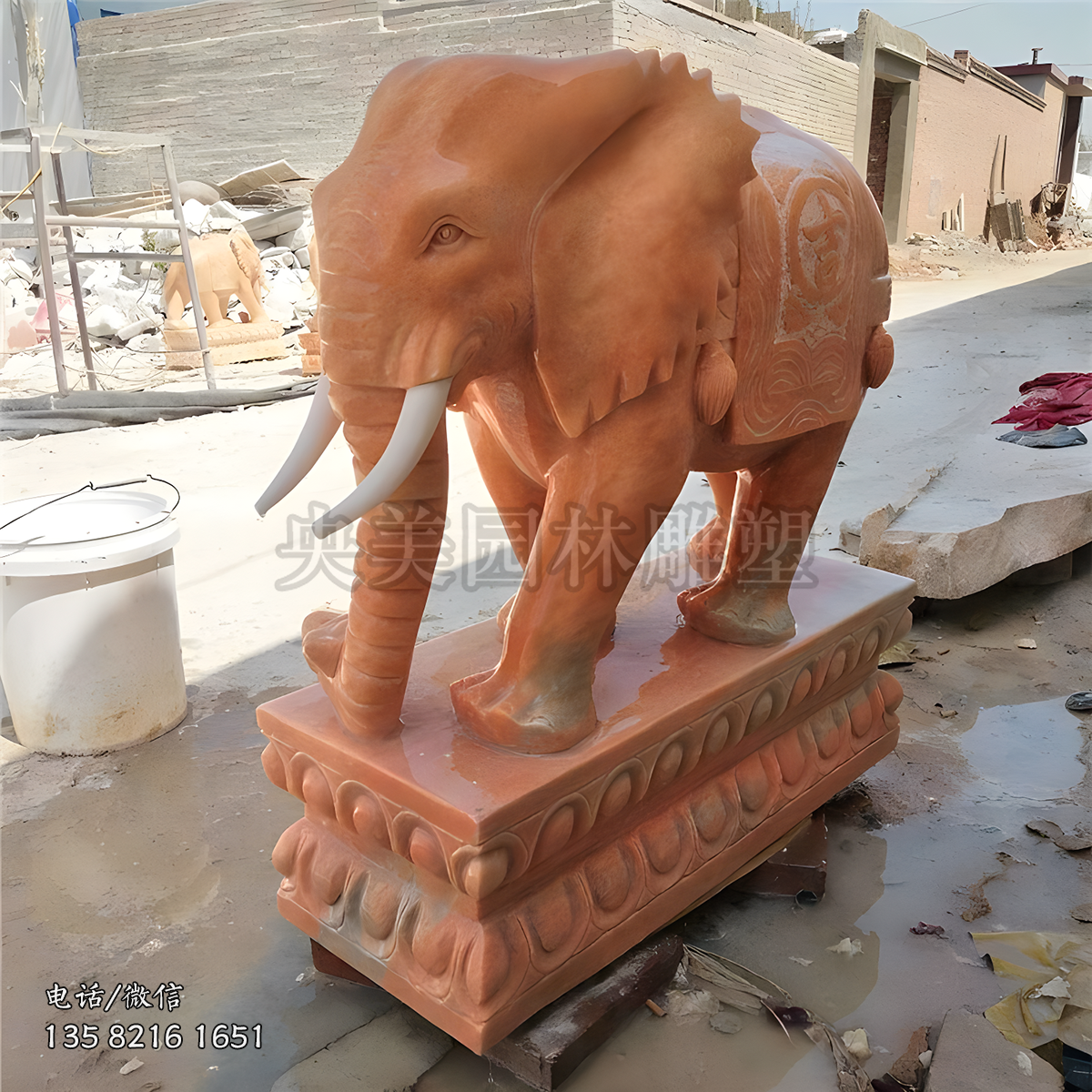 晚霞紅吉象石雕