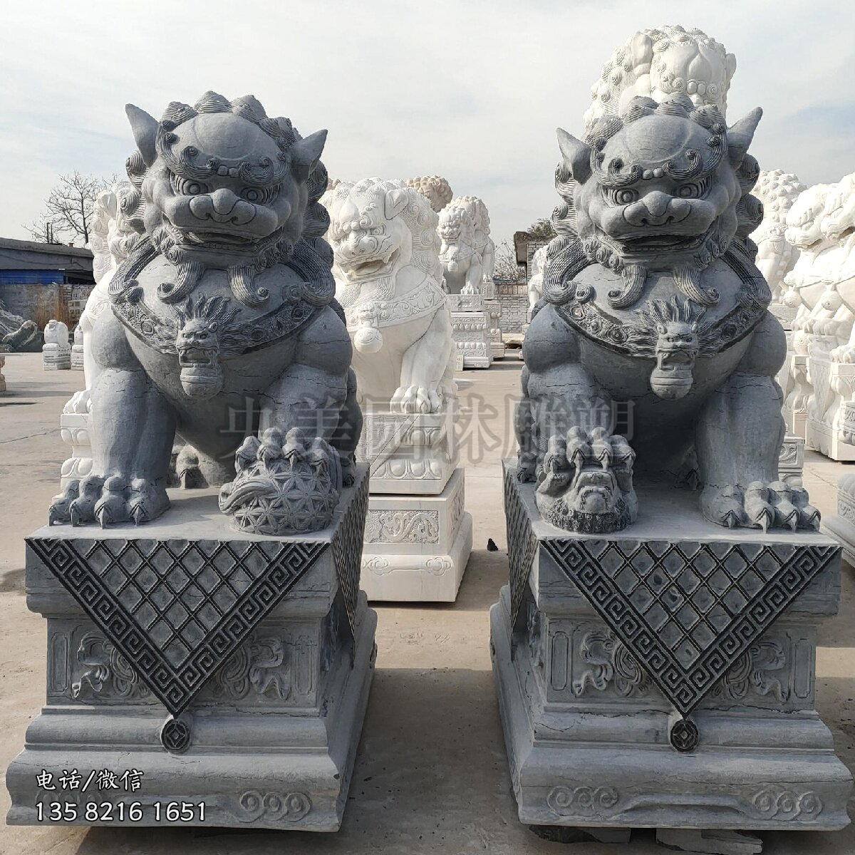 花崗巖傳統(tǒng)石獅子雕塑