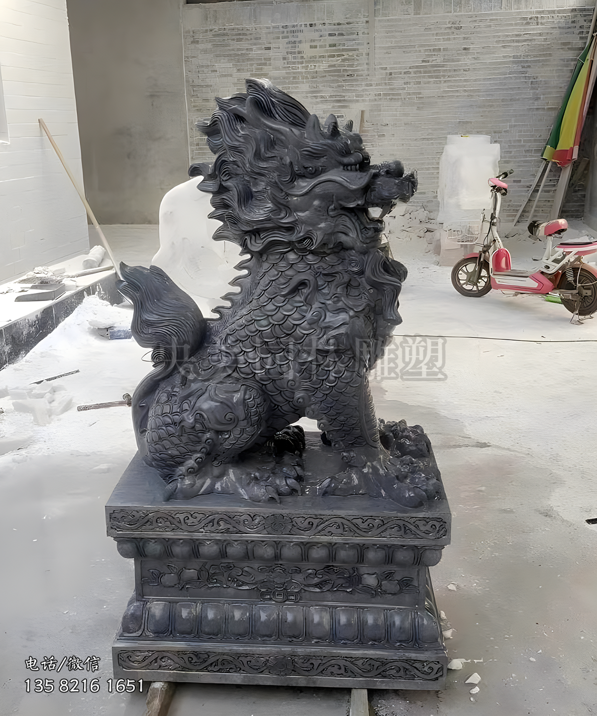 黑色青石石雕麒麟