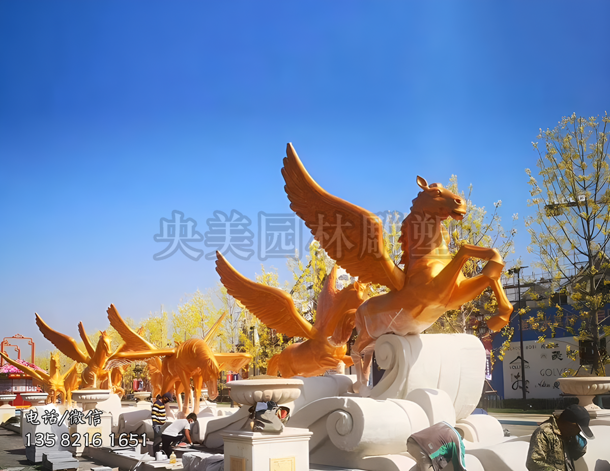 飛馬群玻璃鋼景觀動(dòng)物雕塑