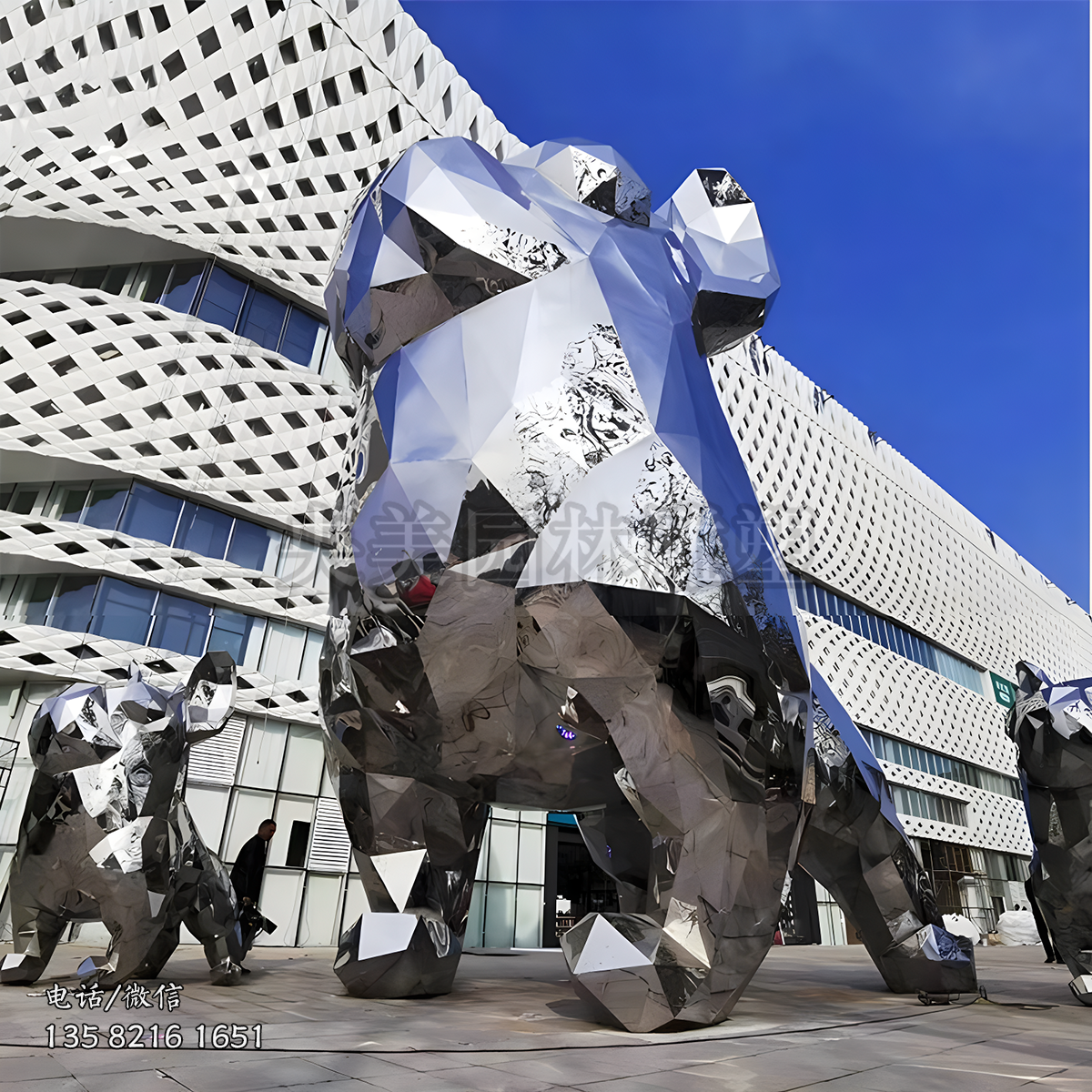 大型鏡面不銹鋼切面狗雕塑
