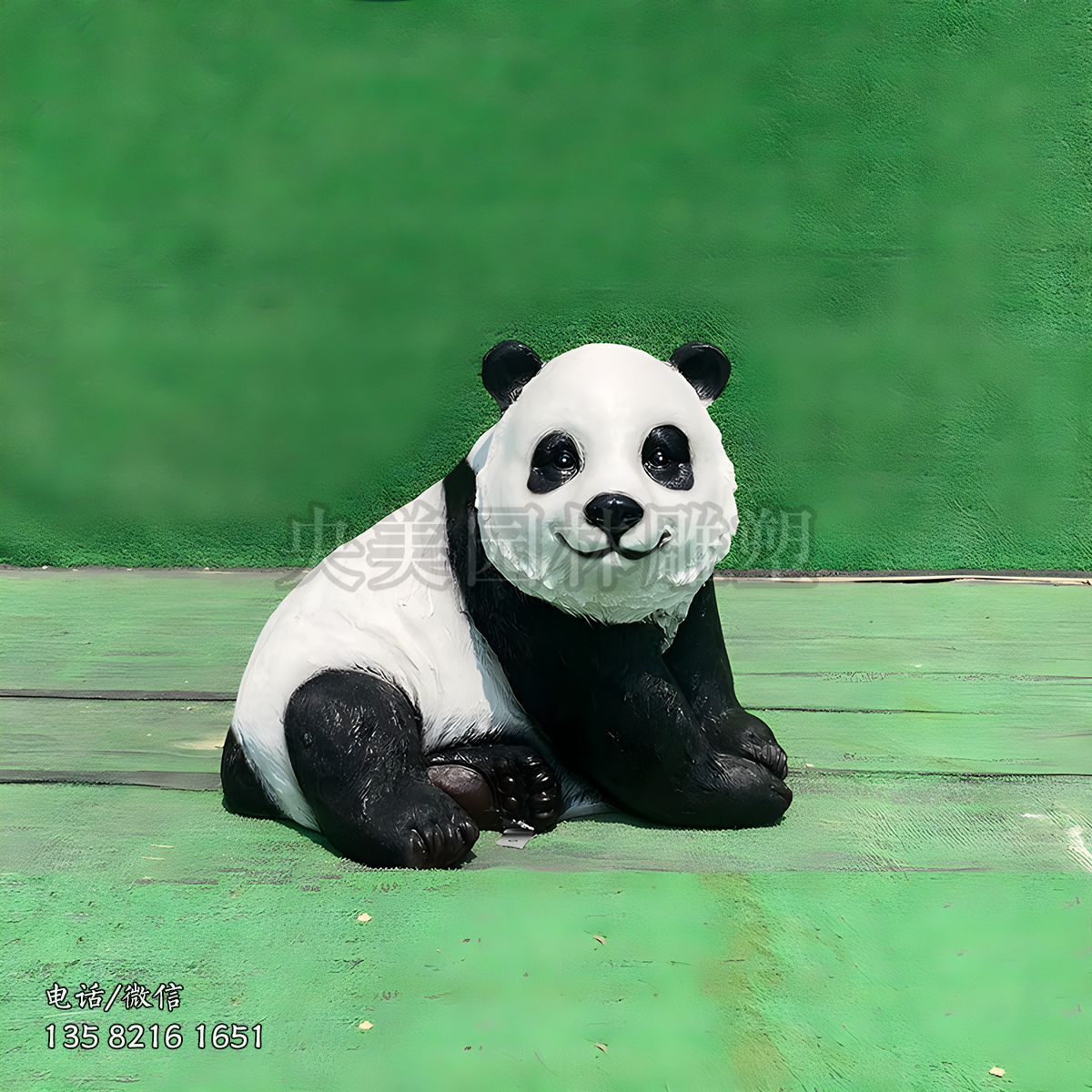趴姿彩繪玻璃鋼仿真毛面熊貓雕塑