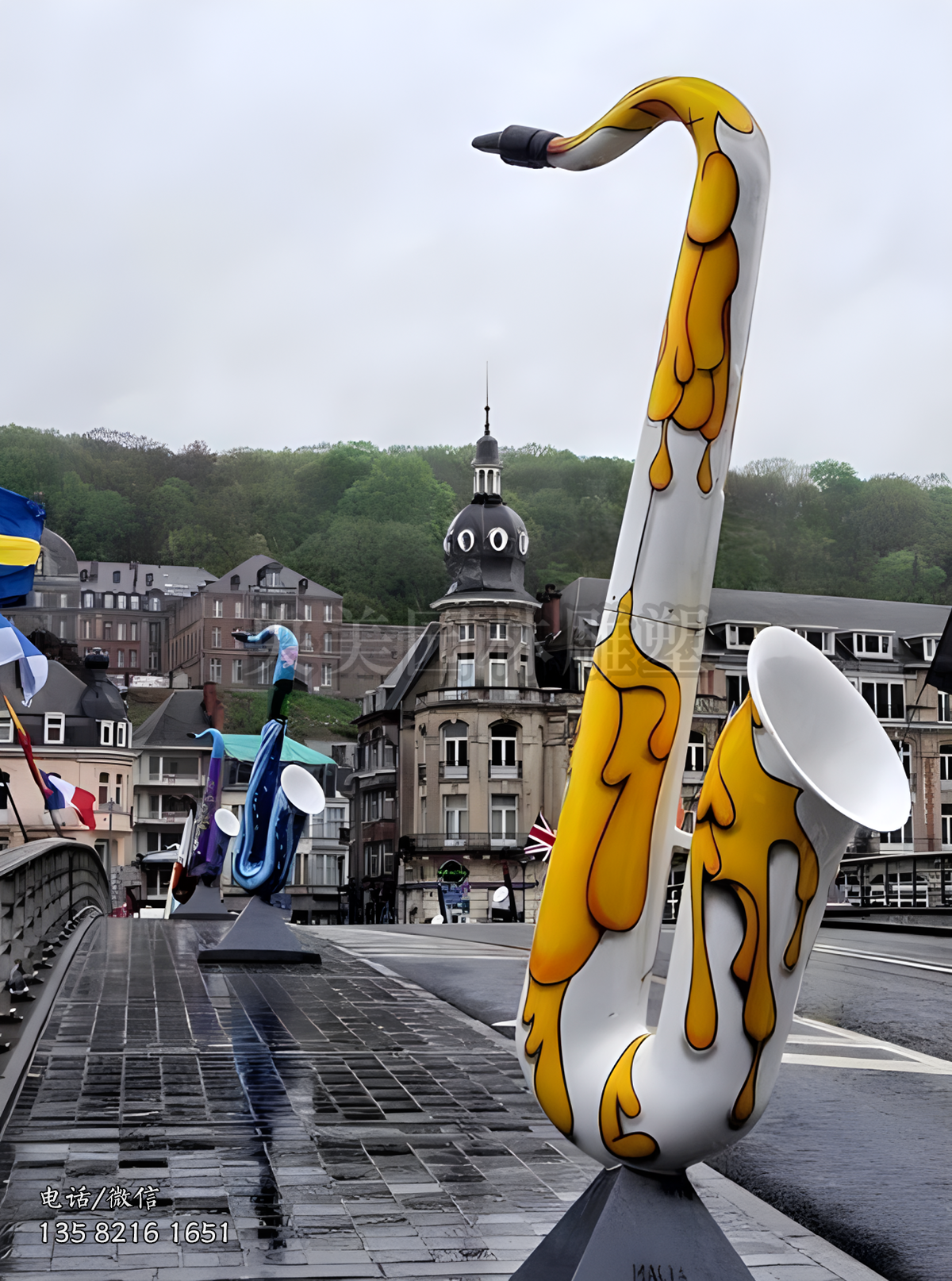 不銹鋼噴漆抽象薩克斯雕塑擺件