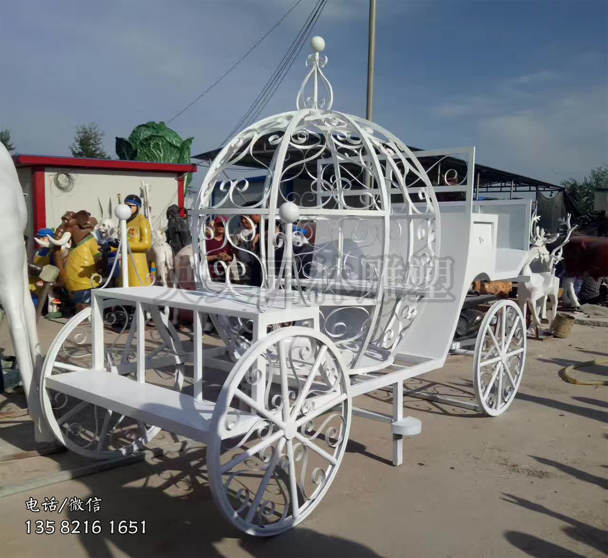鐵藝花邊馬車雕塑