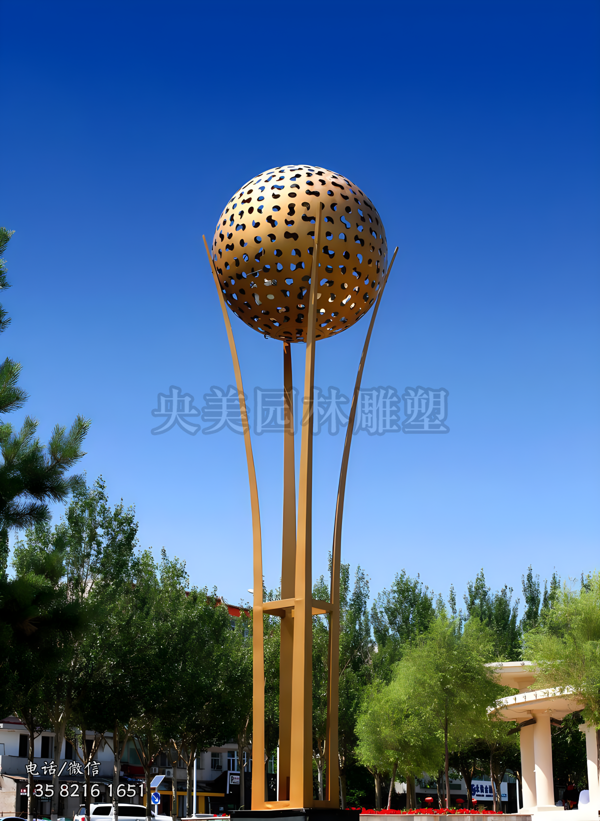 不銹鋼鏤空球景觀雕塑