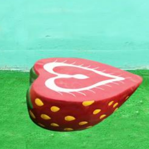 切面草莓坐凳 玻璃鋼仿真