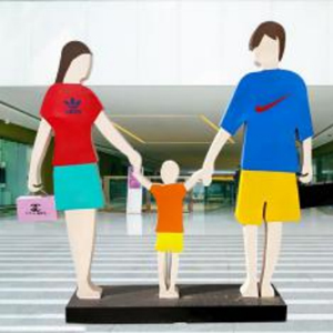 一家三口購物 鐵藝商場美陳擺件 剪影