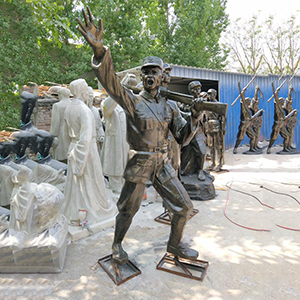 吶喊 八路軍玻璃鋼仿銅戰(zhàn)士